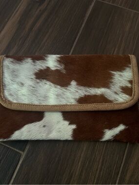 Myra ag Cowhide Hair-on Leather Clutch Brown & White